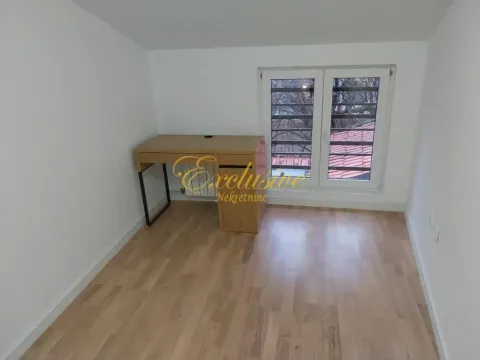 Rent, four bedroom apartment, 116m², Lekino Brdo, Voždovac Sve Podlokacije - image 8