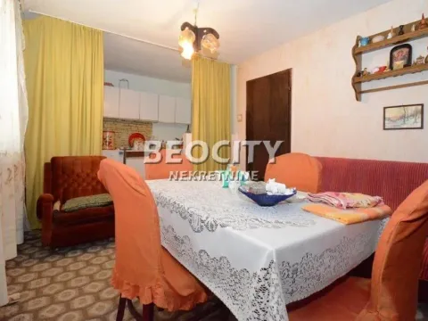 Sale, house, 61m², Žabare, Paraćin - image 11