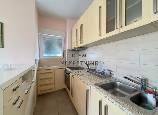 Rent, one bedroom apartment, 50m², City Kvart, Podgorica