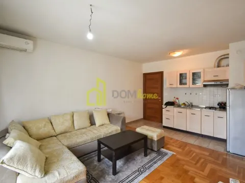 Rent, studio apartment, 29m², Tuški Put, Podgorica - image 1
