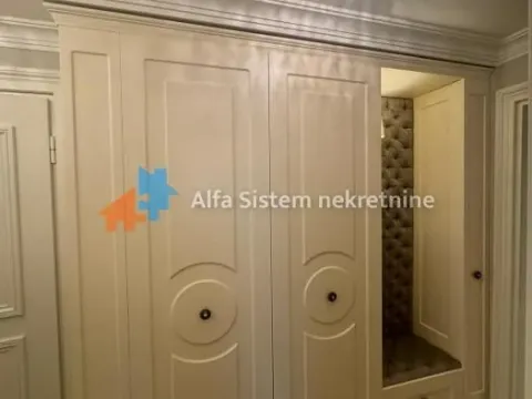 Izdavanje, stan, 215m², Senjak, Beograd - image 37