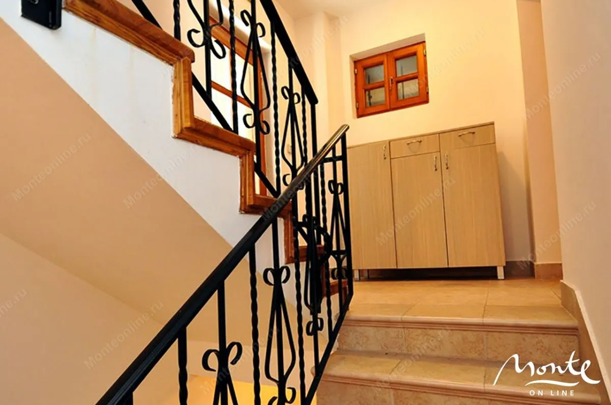 Prodaja, kuća, 327m², Stoliv, Kotor