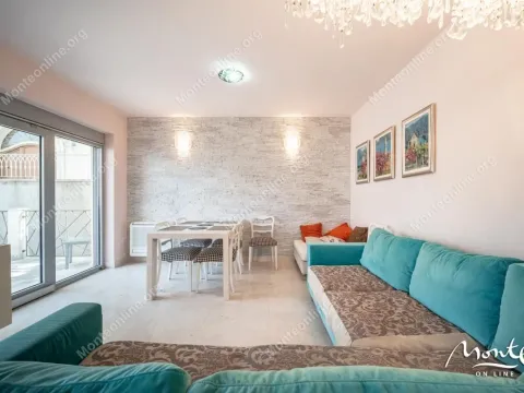 Sale, house, 484m², Stoliv, Kotor - image 3