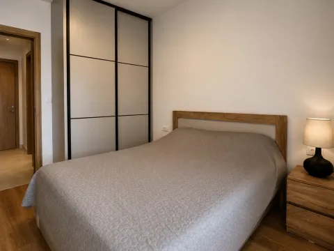 Izdavanje, jednosoban stan, 46m², New City, Podgorica - image 7