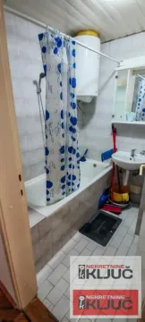 Izdavanje, dvosoban stan, 45m², Bulevar Oslobodjenja, Novi Sad Sve Podlokacije - image 10