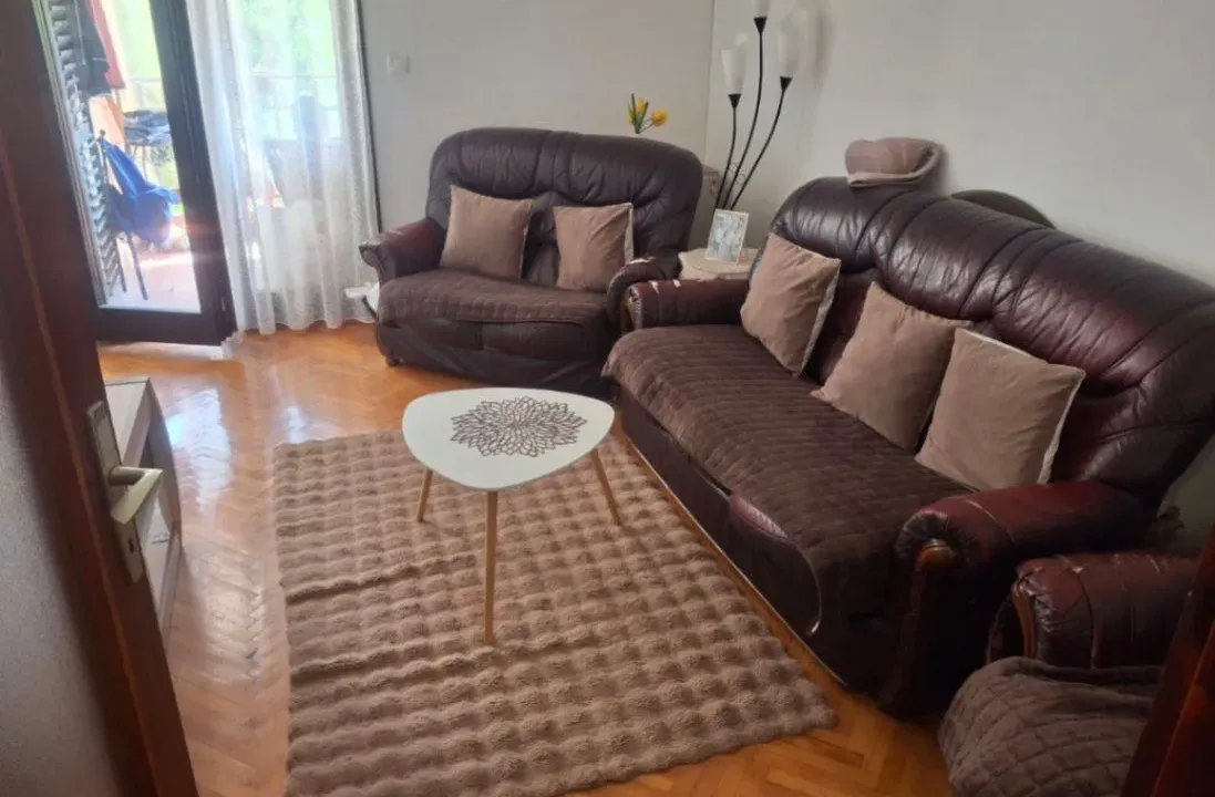 Prodaja, dvosoban stan, 70m², Sveta Vrača, Kotor