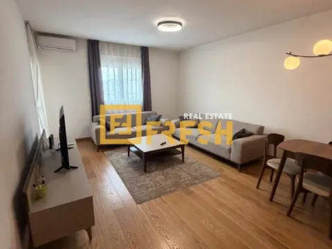 Izdavanje, dvosoban stan, 75m², City Kvart, Podgorica - image 4