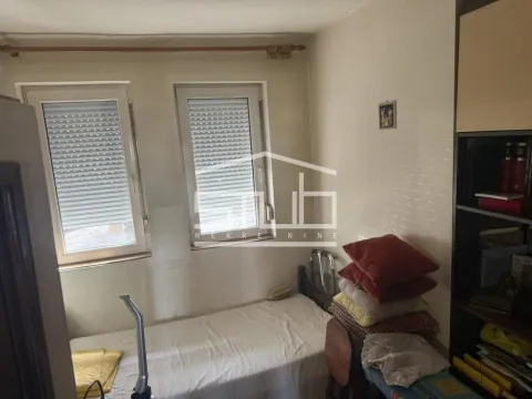 Prodaja, četvorosoban stan, 64m², Karaburma, Palilula Sve Podlokacije - image 2