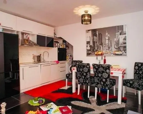 Prodaja, dvosoban stan, 61m², Petrovac, Budva