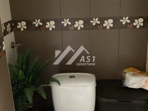 Izdavanje, dvosoban stan, 50m², Kej, Novi Sad Sve Podlokacije - image 6