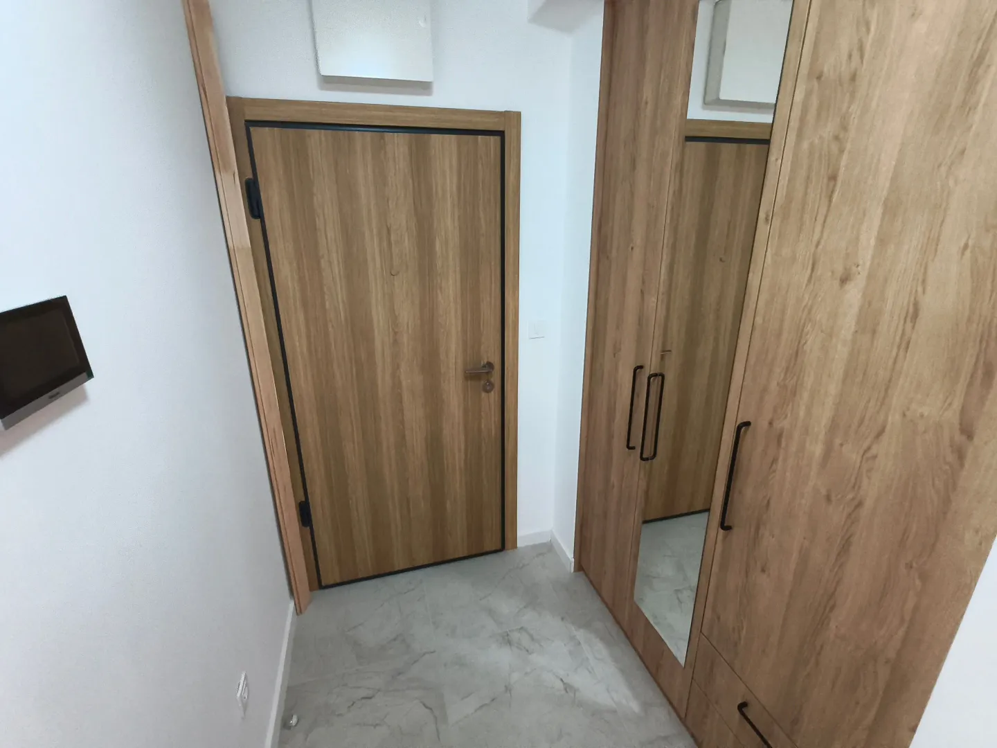 Prodaja, jednosoban stan, 57m², Tološka šuma, Podgorica