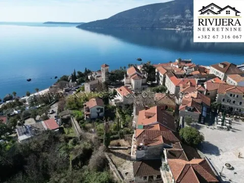Prodaja, stan, 135m², Centar, Herceg Novi - image 4