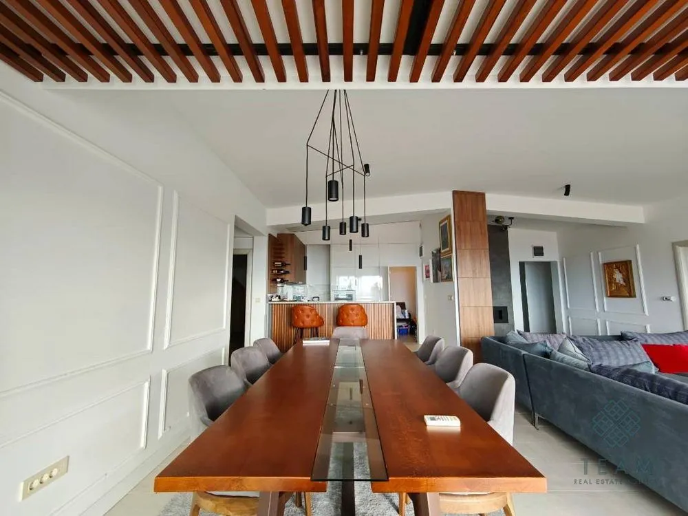 Sale, four bedroom apartment, 199m², Lazi, Budva