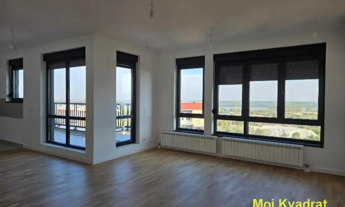 Prodaja, četvorosoban stan, 124m², Karaburma, Palilula Sve Podlokacije