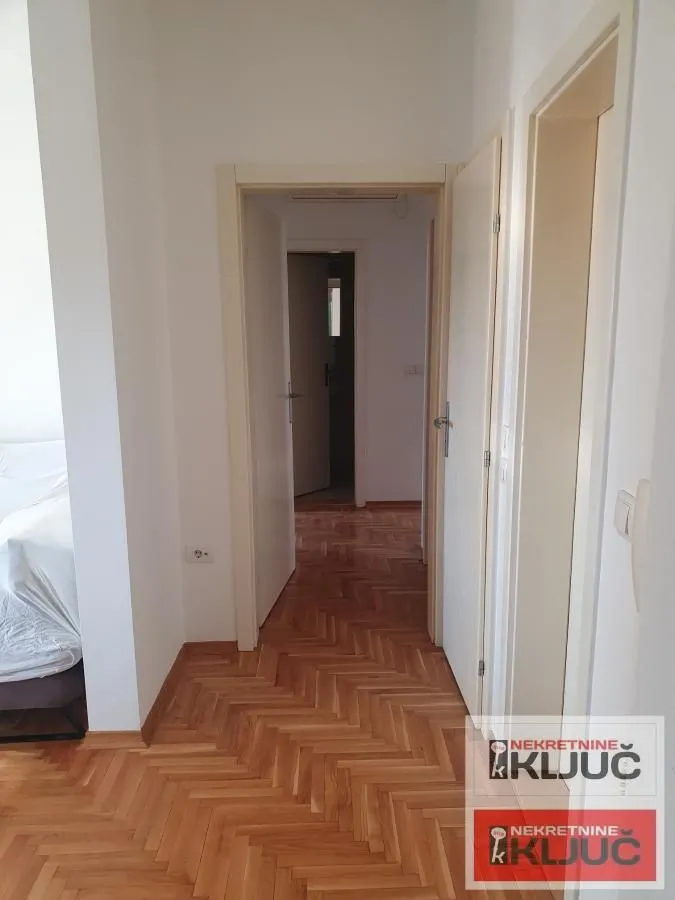 Prodaja, stan, 119m², Sajmište, Novi Sad