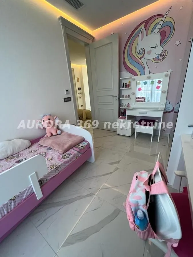 Rent, three bedroom apartment, 100m², Tatarsko brdo, Petrovaradin