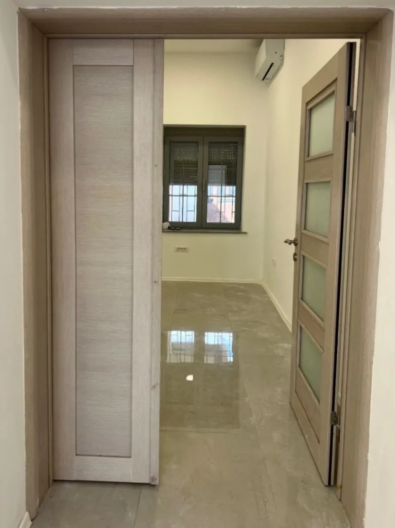 Rent, office space, 55m², Centar, Podgorica