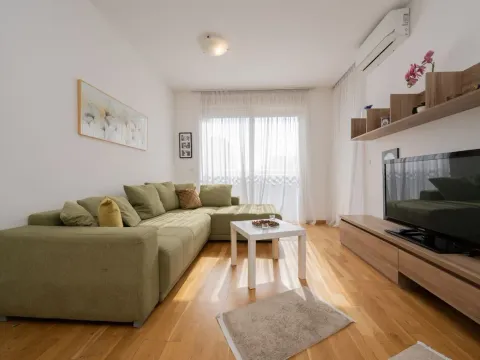 Sale, one bedroom apartment, 48m², Budva, Crna Gora - image 6