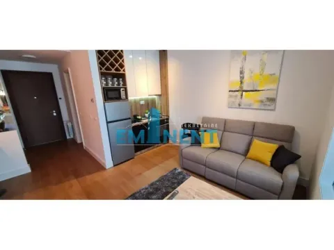 Rent, one bedroom apartment, 32m², Sarajevska, Beograd - image 8