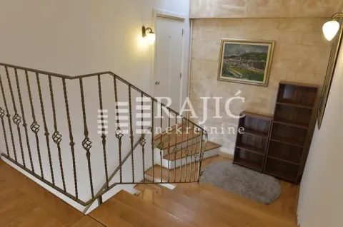 Rent, three bedroom apartment, 150m², Vračar Hram, Vračar Sve Podlokacije - image 11