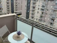 Izdavanje, jednosoban stan, 45m², City Kvart, Podgorica - image 7