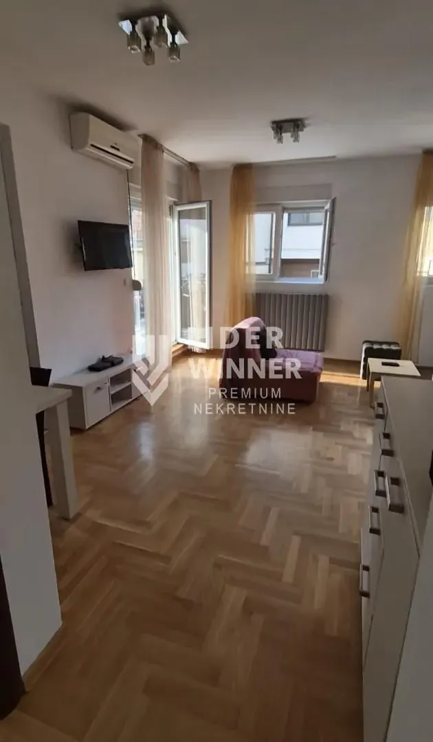 Sale, two bedroom apartment, 60m², Olimp, Zvezdara Sve Podlokacije