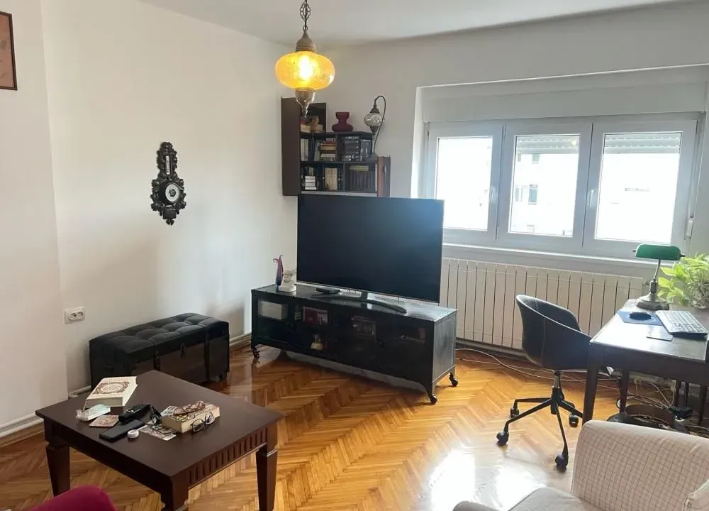 Prodaja, dvosoban stan, 63m², Stari Grad, Beograd