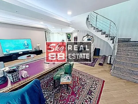 Rent, apartment, 330m², Savski Venac, Beograd - image 6