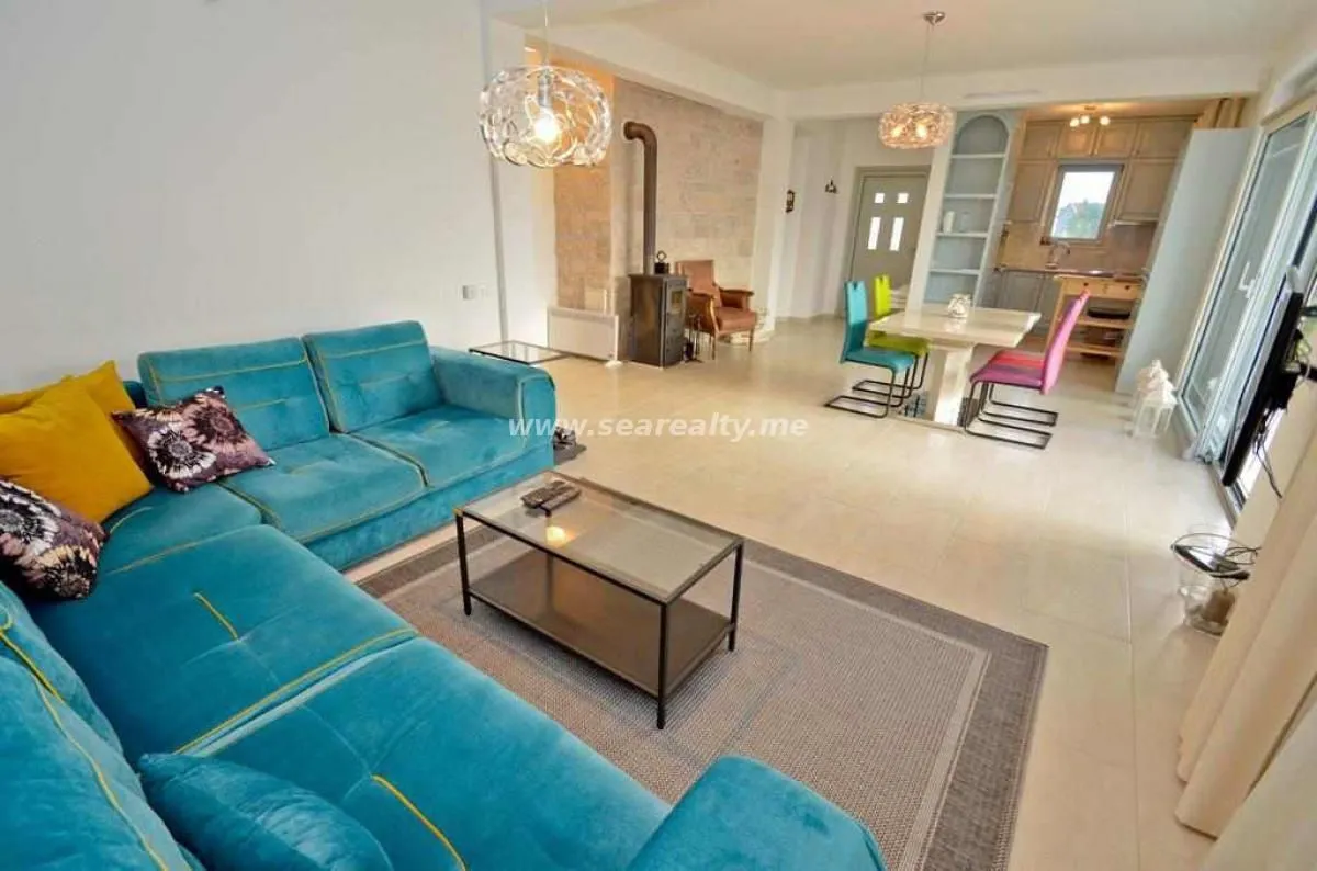Prodaja, kuća, 105m², Tivat, Crna Gora