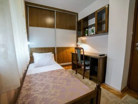 Prodaja, trosoban stan, 96m², Centar, Kolašin - image 8