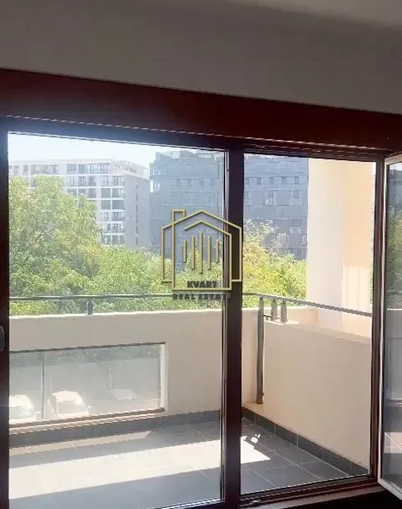 Izdavanje, jednosoban stan, 70m², Master Kvart, Podgorica