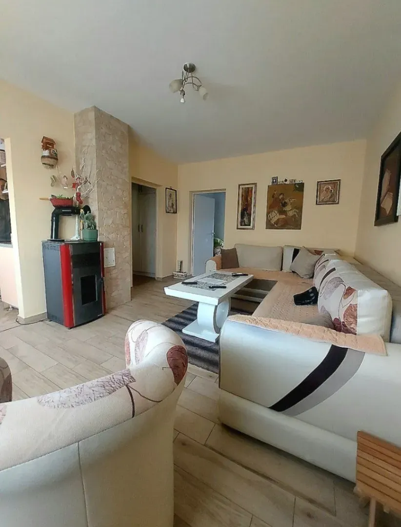 Prodaja, jednosoban stan, 50m², Centar, Nikšić