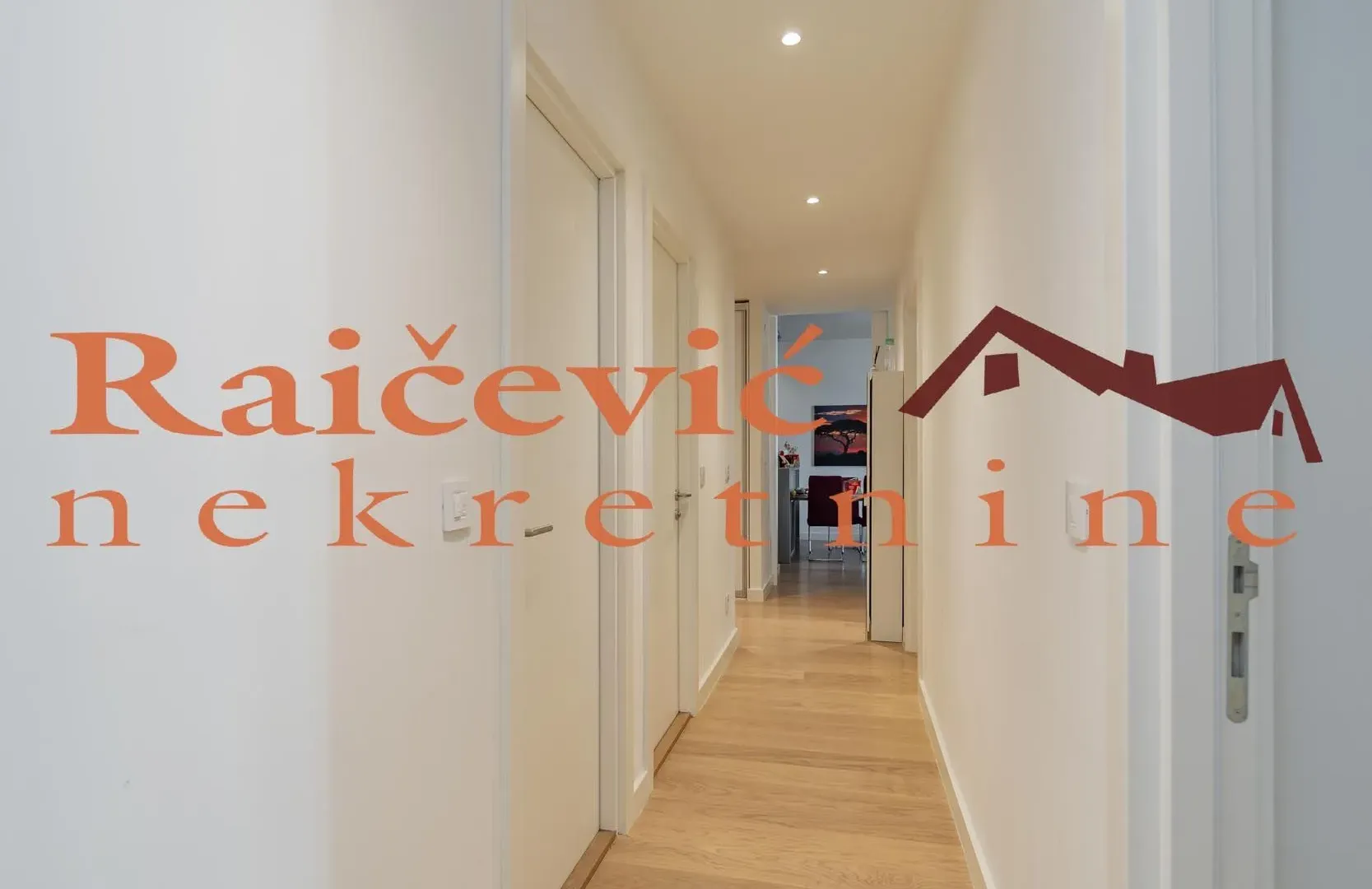 Prodaja, četvorosoban stan, 110m², Savski Venac, Beograd