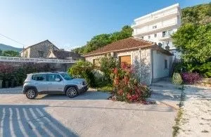 Izdavanje, jednosoban stan, 40m², Opatovo, Tivat - image 2