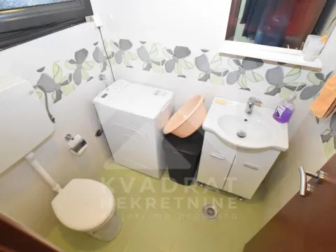 Rent, house, 128m², Stari Aerodrom, Podgorica - image 14