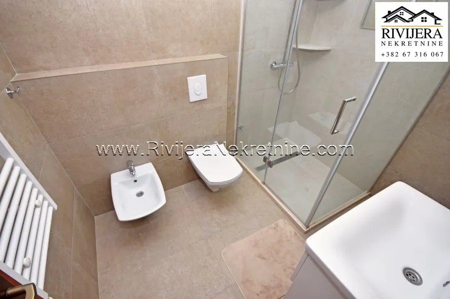 Prodaja, kuća, 285m², Đenovići, Herceg Novi