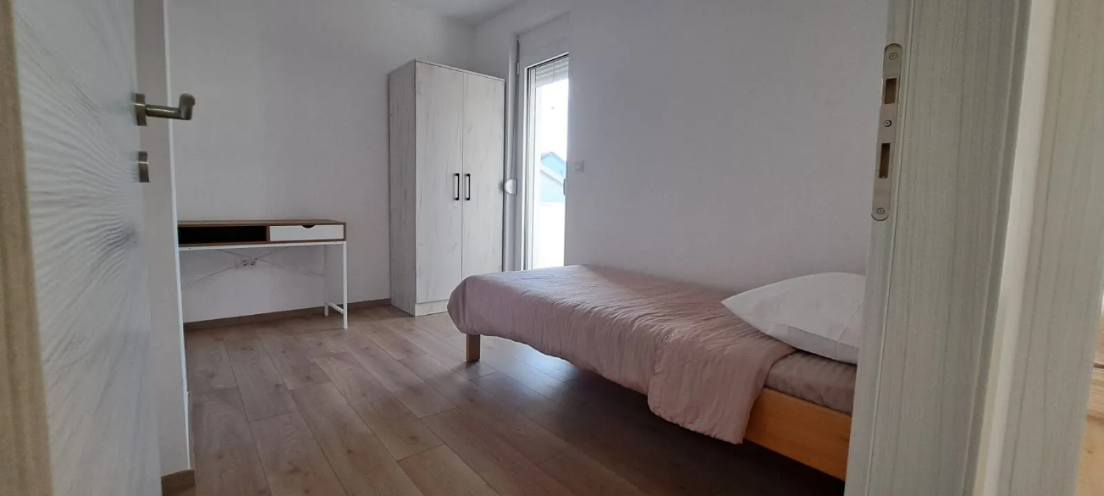 Rent, three bedroom apartment, 100m², Zagorič, Podgorica