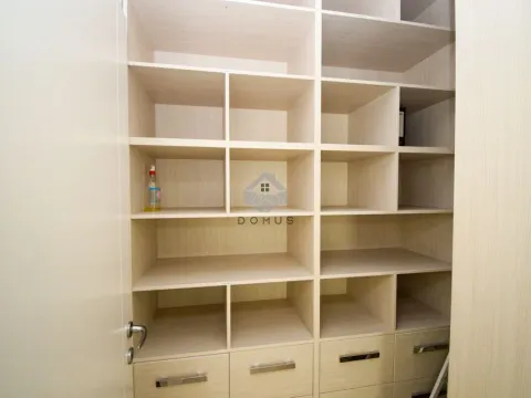 Sale, office space, 193m², Podgorica, Crna Gora - image 13