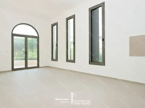 Sale, one bedroom apartment, 50m², Meljine, Herceg Novi - image 5