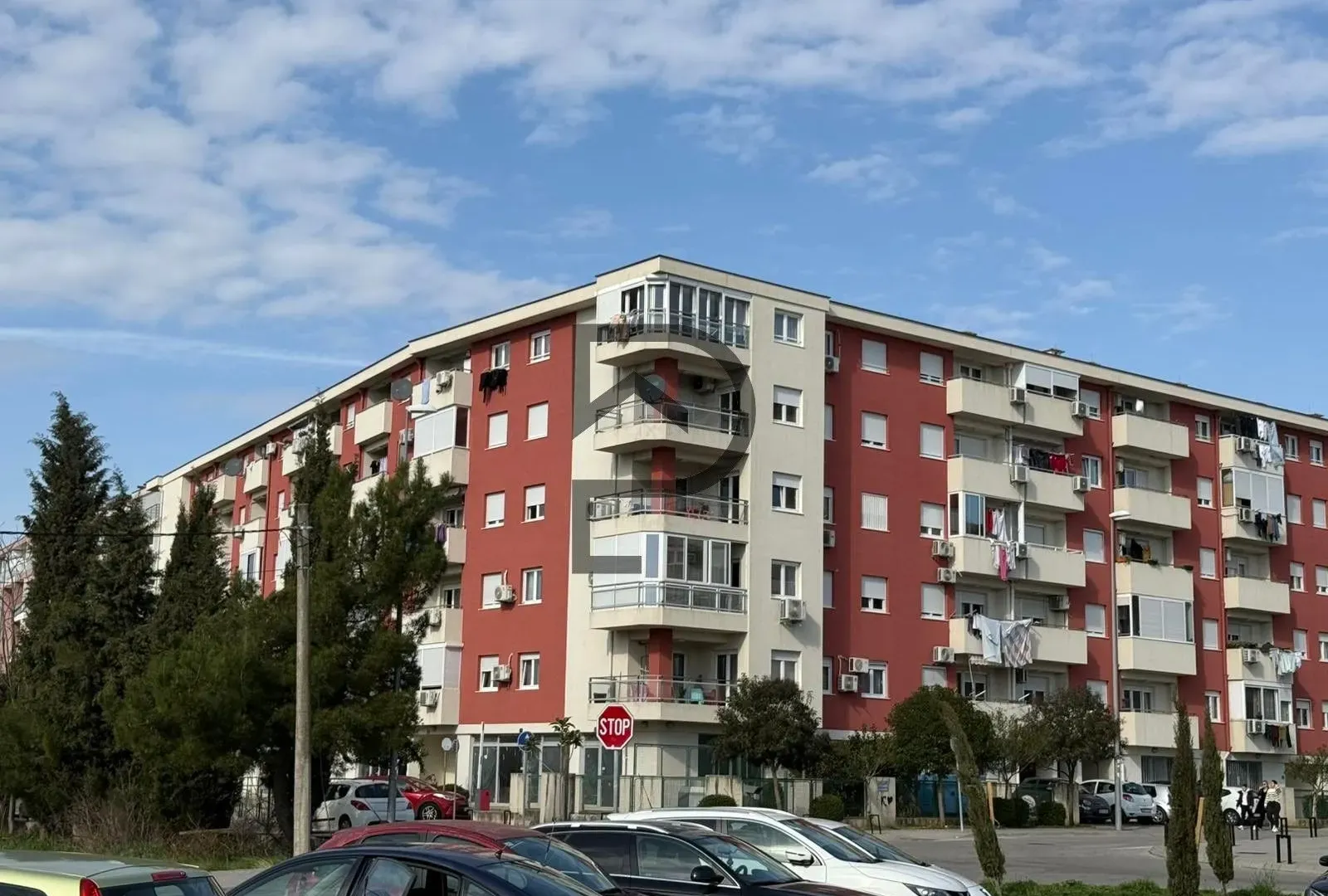 Izdavanje, stan, 49m², Ljubović, Podgorica