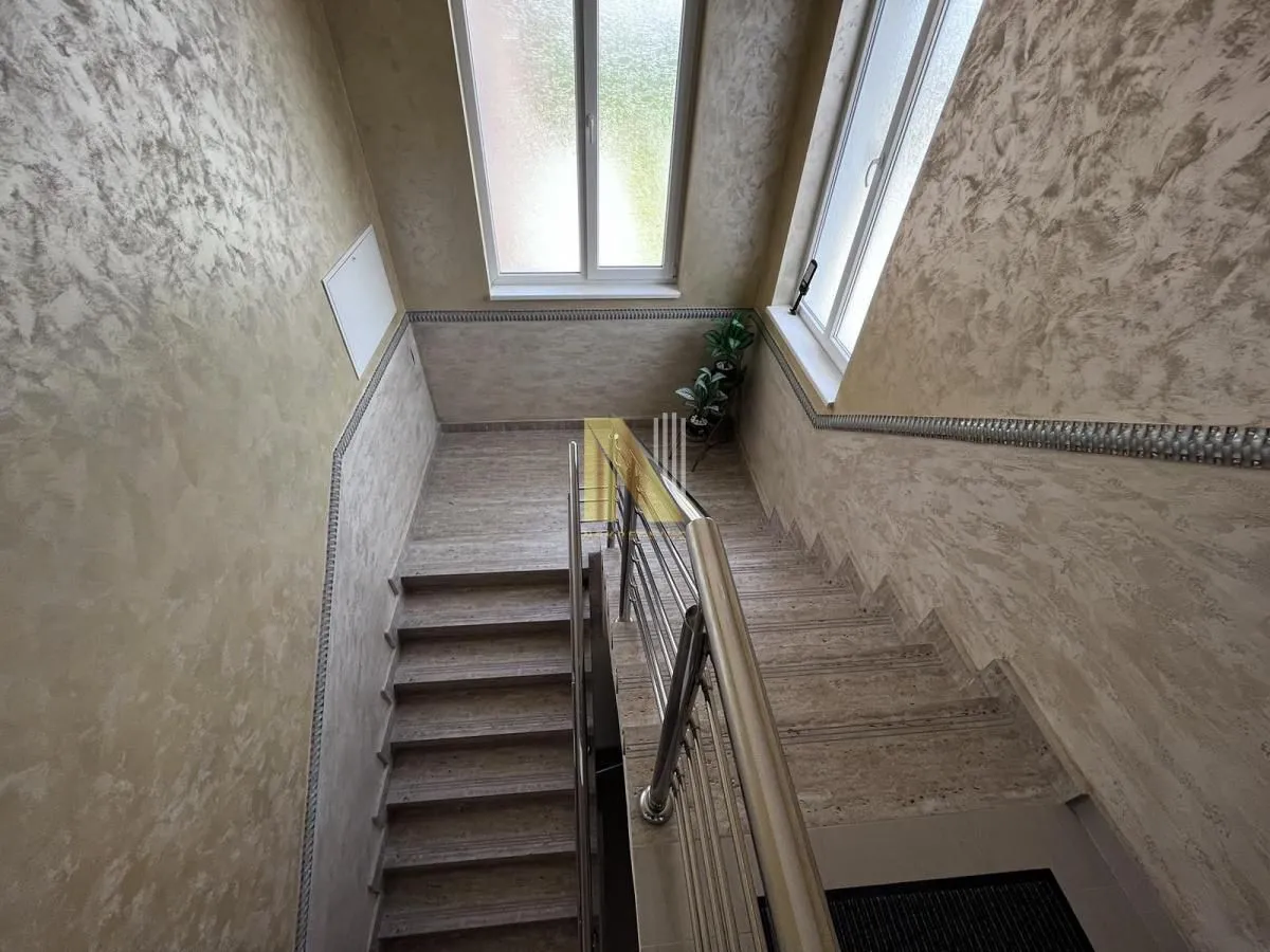 Rent, office space, 200m², Kać, Novi Sad Sve Podlokacije