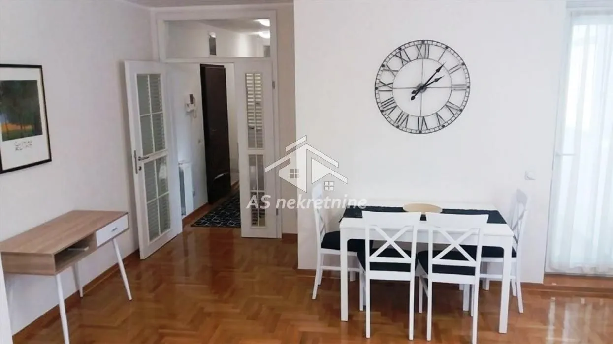 Rent, two bedroom apartment, 55m², Retenzija, Beograd