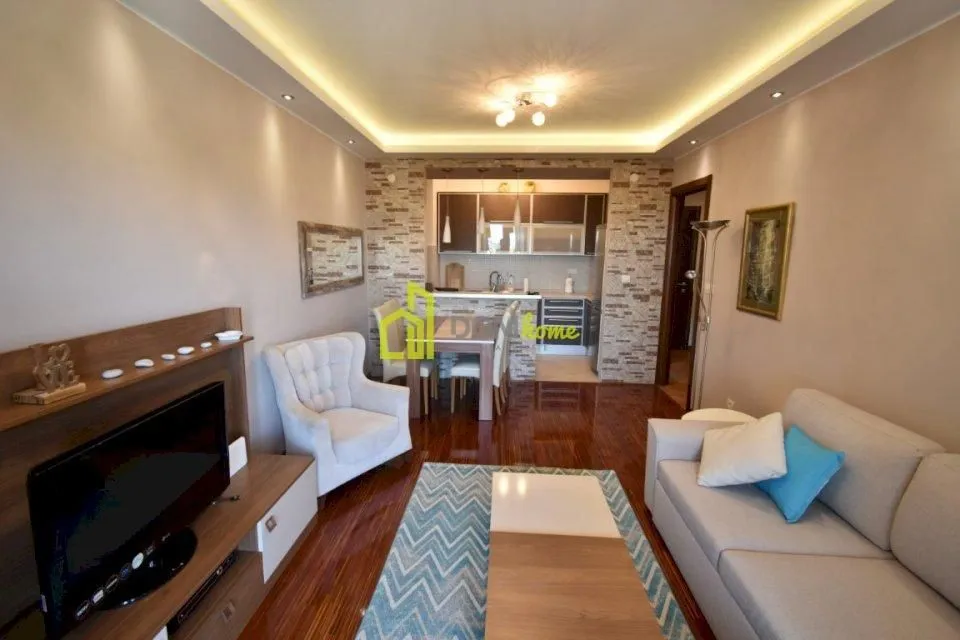 Rent, two bedroom apartment, 75m², Gorica C, Podgorica