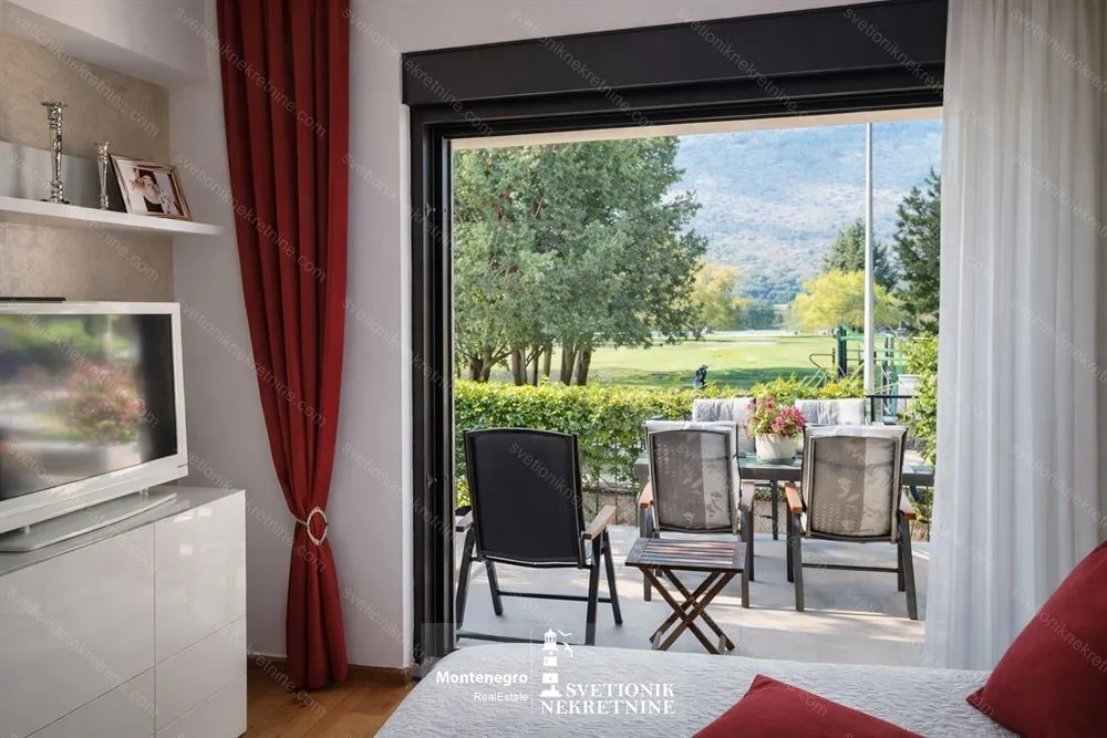 Prodaja, dvosoban stan, 62m², Igalo, Herceg Novi