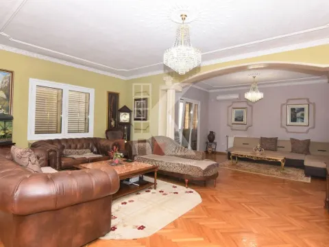 Izdavanje, kuća, 752m², Zelenika, Podgorica - image 3