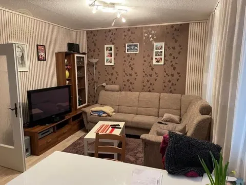 Rent, three bedroom apartment, 63m², Erdoglija, Kragujevac