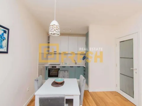 Izdavanje, jednosoban stan, 50m², City Kvart, Podgorica - image 4