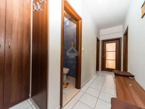 Sale, two bedroom apartment, 72m², Momišići, Podgorica - image 9