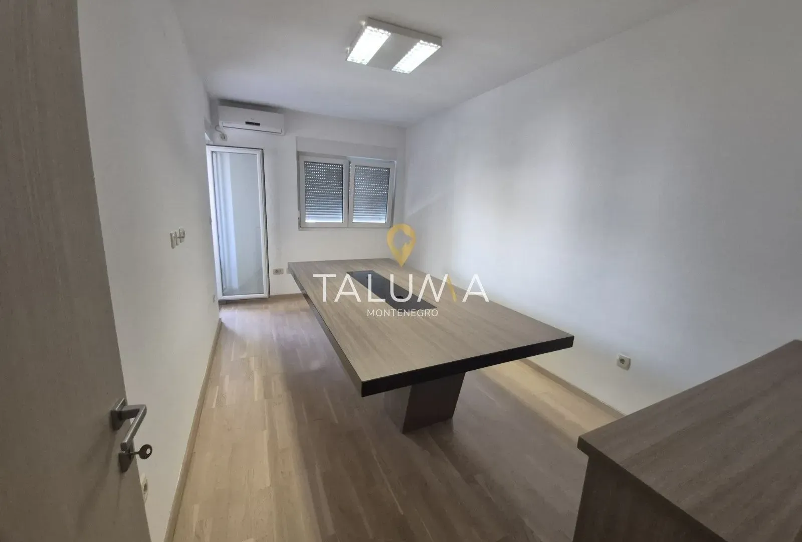 Rent, two bedroom apartment, 75m², City Kvart, Podgorica