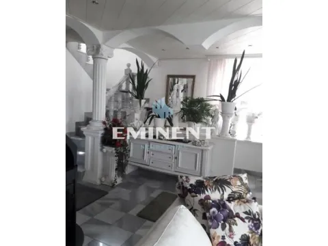 Prodaja, kuća, 322m², Grošnica, Kragujevac - image 5